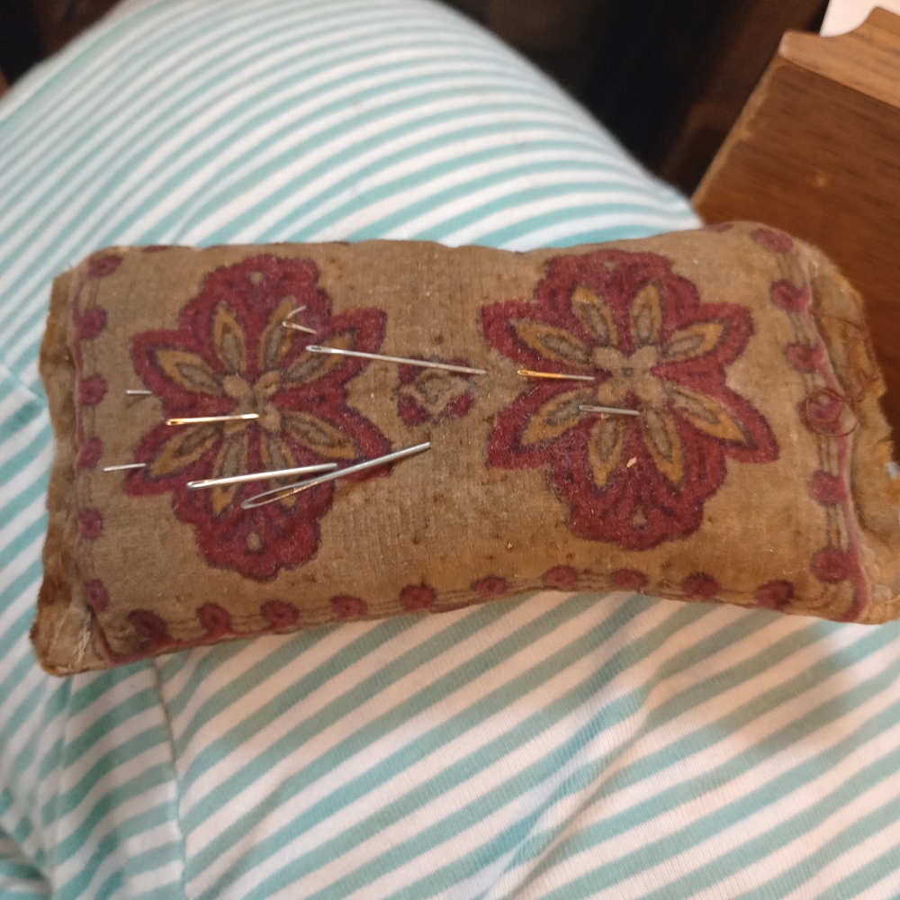 Vintage Floral Red and Tan Pin Cushion - Home Sewing Accessory. 11"X5"